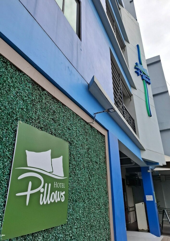 Фото Pillows Hotel