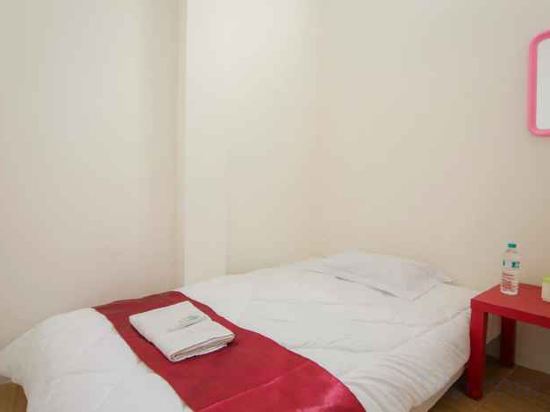 Фото Capsule Homestay Surabaya