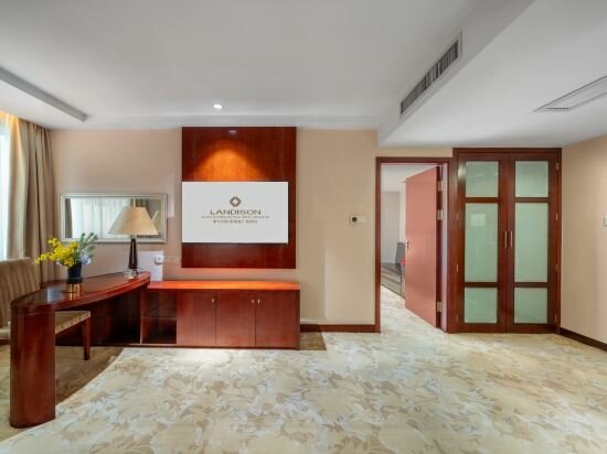 Фото Zhejiang International Hotel