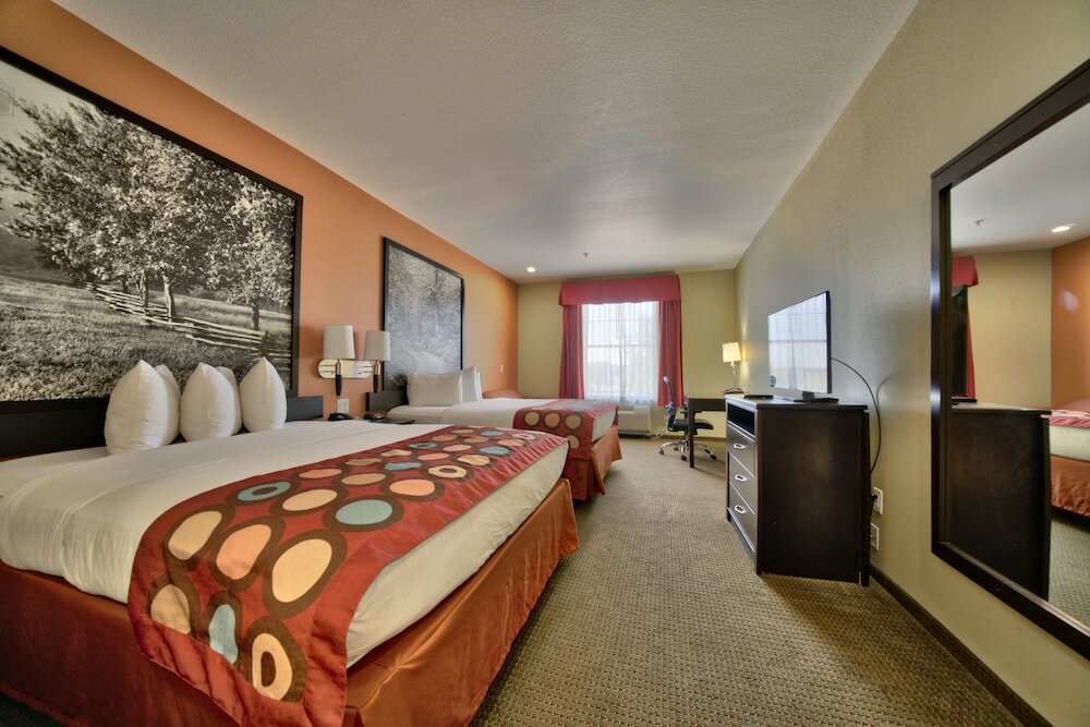 Фото Comfort Inn & Suites