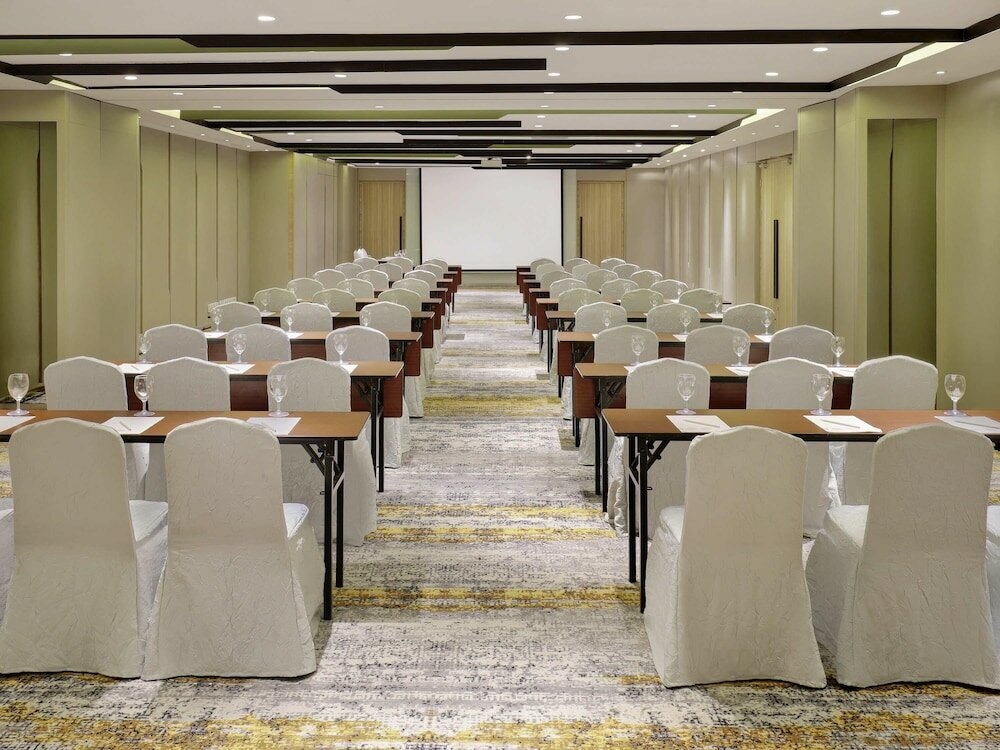 Фото Novotel Jakarta Mangga Dua Square Hotel