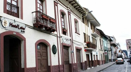 Гостиница Hostal Latina в Куэнке