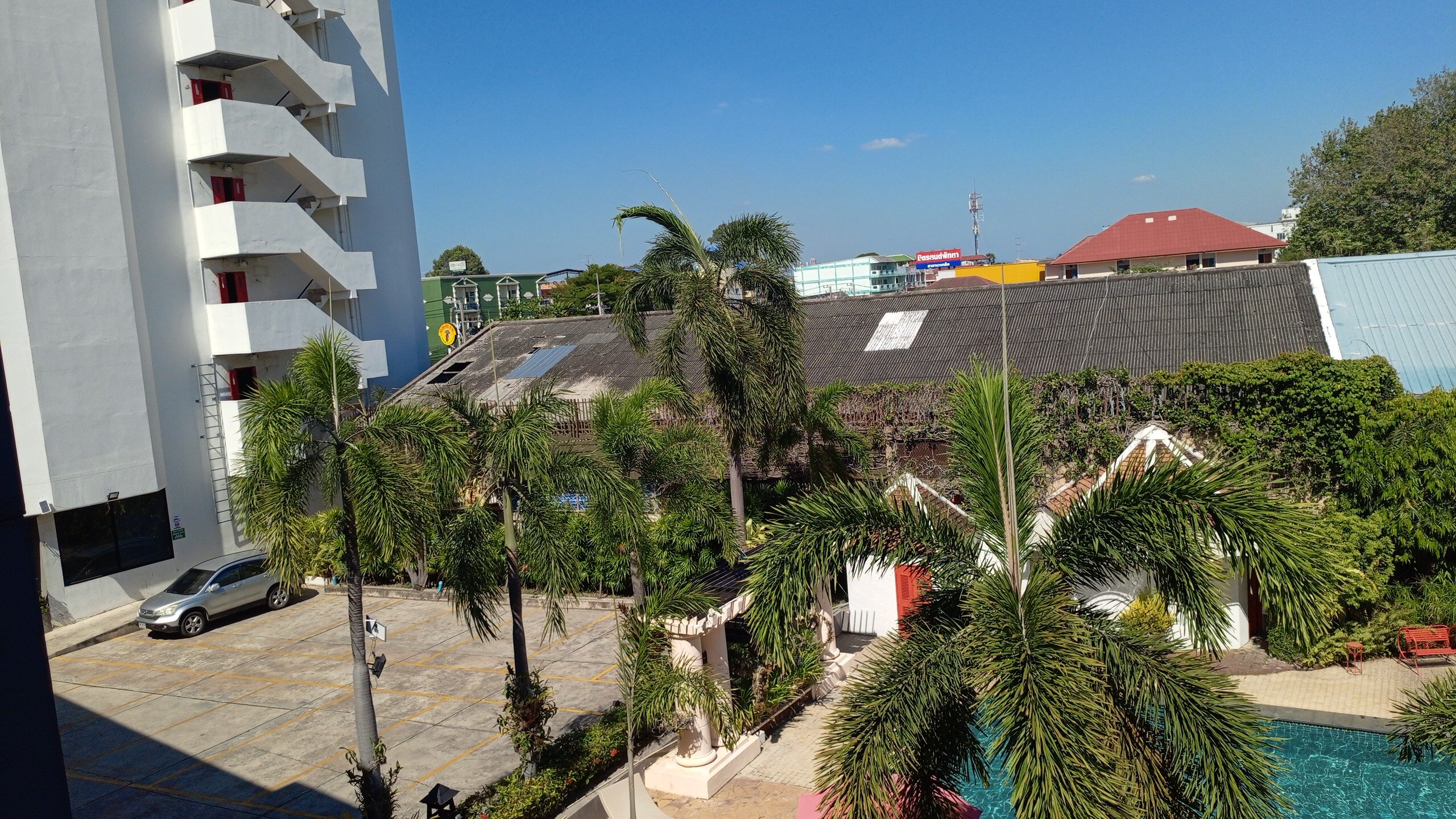 Фото Lantana Pattaya Hotel & Resort
