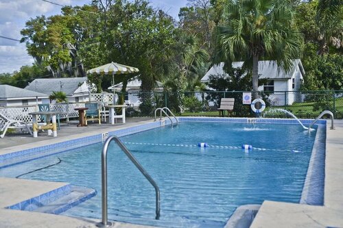 Гостиница Lake Ida Beach Resort в Уинтер Хейвен