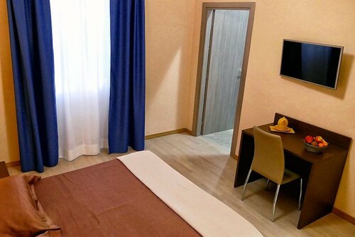 Гостиница Cairoli Exclusive Rooms & Suite в Бриндизи