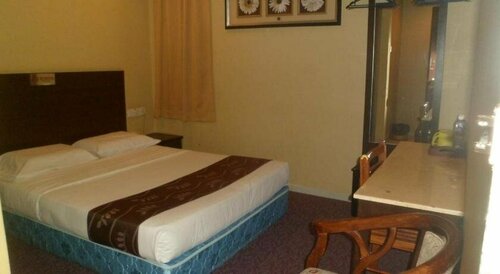 Гостиница Perdana Hotel в Бандар-Лабуане