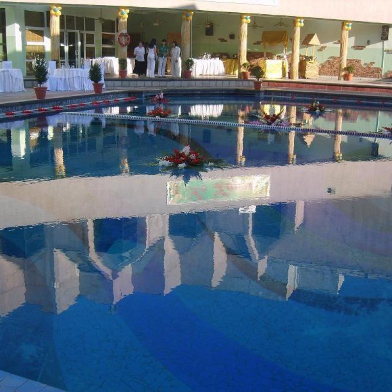 Фото Le Grande Plaza Hotel