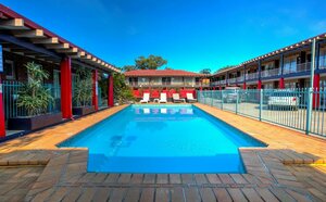 Гостиница Best Western Zebra Motel