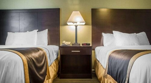 Гостиница Quality Inn Peterborough в Питерборо
