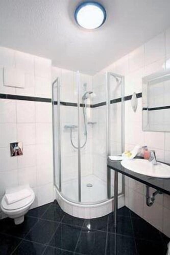 Гостиница Hotel und Restaurant Eurohof в Мёрсе
