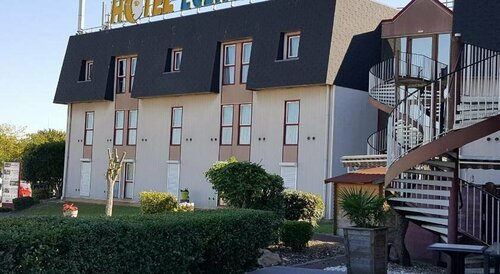 Гостиница Hôtel Eclipse в Мант-ла-Жоли