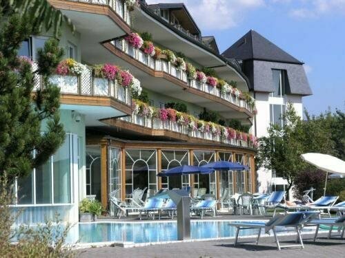 Гостиница Sporthotel Leweck в Люксембурге