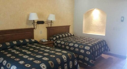 Гостиница Hacienda Suites Loreto в Лорето