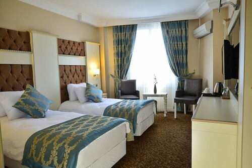 Гостиница Nobel Hotel в Акденизе