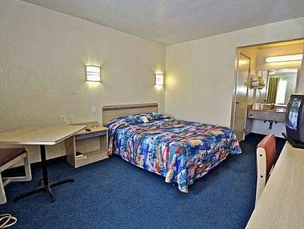 Гостиница Motel 6 Ft. Pierce, Fl в Форт Пирсе