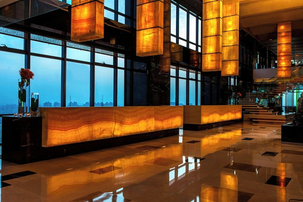 Фото Renaissance Shanghai Zhongshan Park Hotel