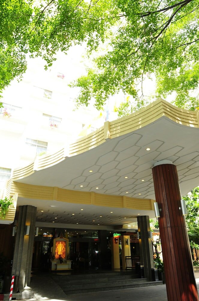 Фото Golden Beach Hotel Pattaya