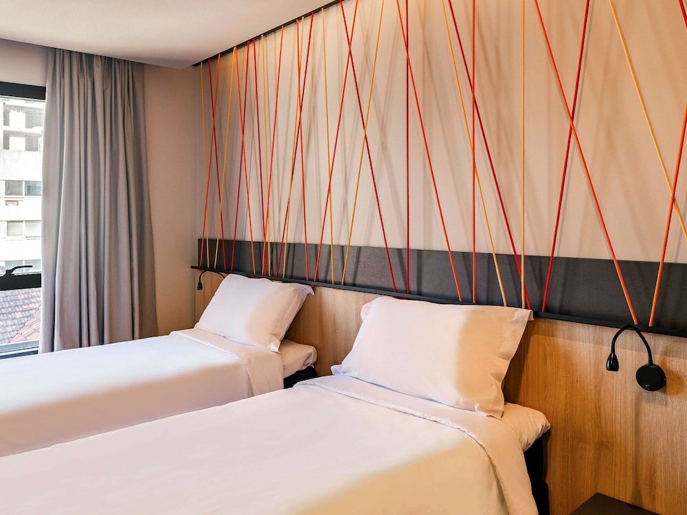 Фото Ibis Styles Poa Moinhos