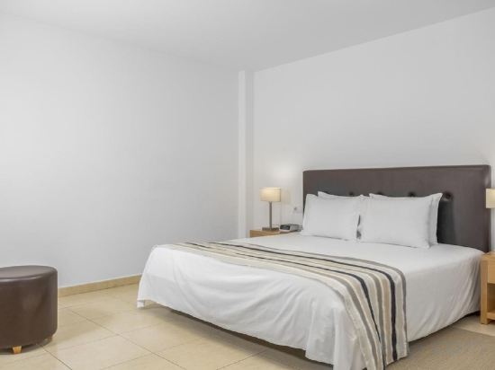 Фото Sunset Harbour Club