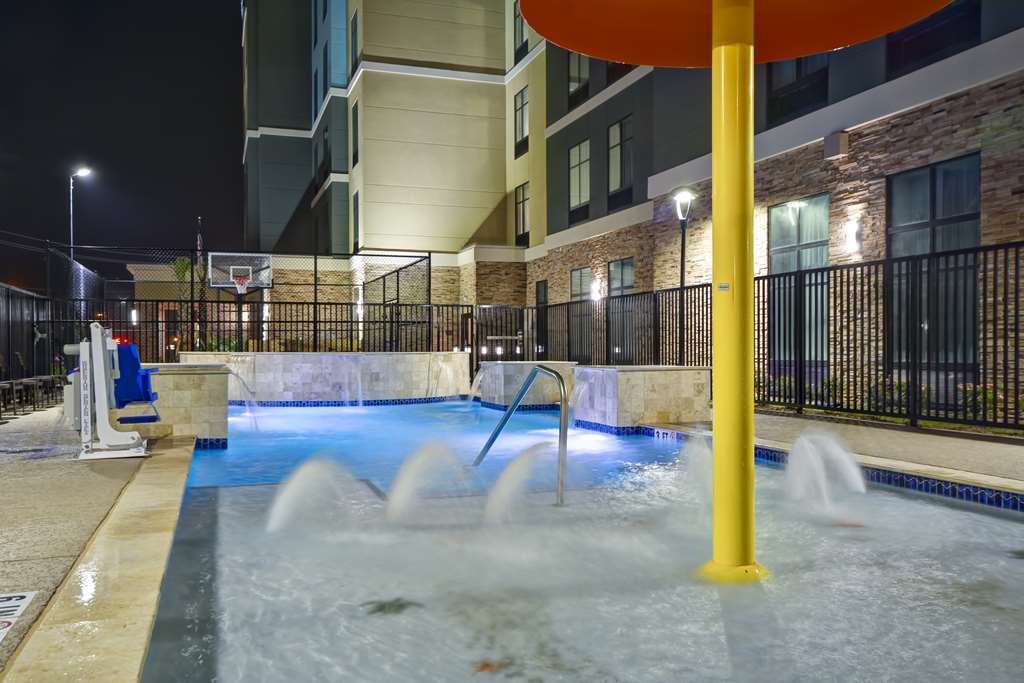 Фото Homewood Suites by Hilton Galveston