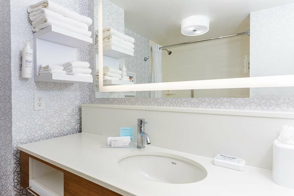 Фото Hampton Inn & Suites Tallahassee I-10/Thomasville Road, Fl