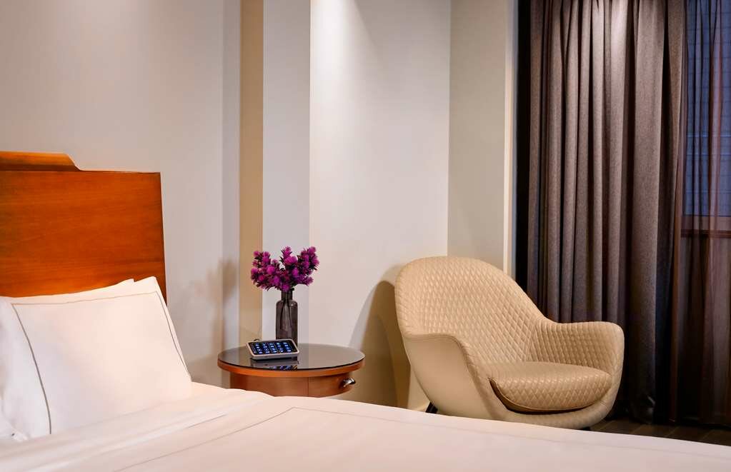 Фото Park Plaza Victoria London