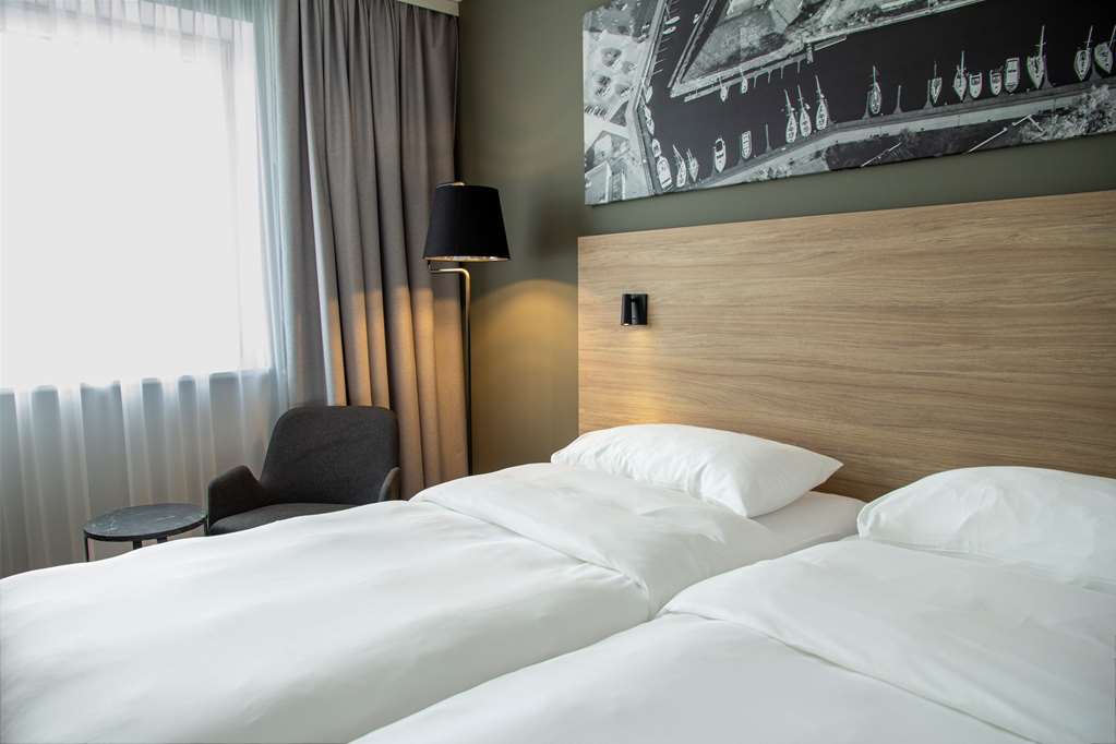 Фото Park Inn by Radisson Vilnius Airport Hotel & Conference Centre
