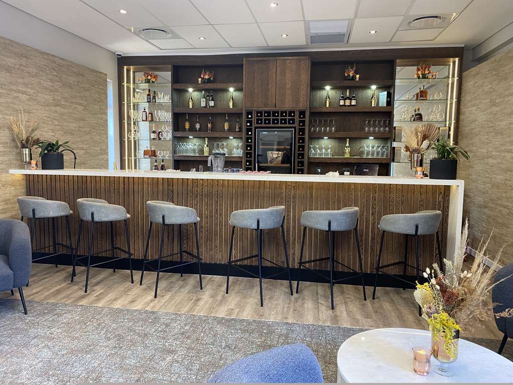 Фото Radisson Hotel & Convention Centre, Johannesburg, O.R. Tambo Airport