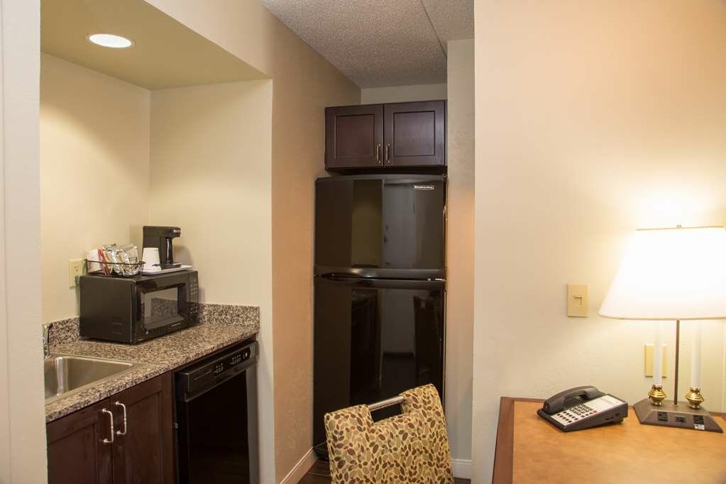 Фото Hampton Inn & Suites Albany-Downtown