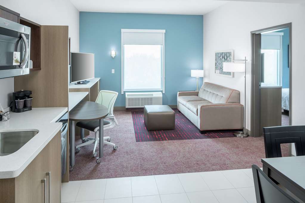 Фото Home2 Suites by Hilton Orlando Airport