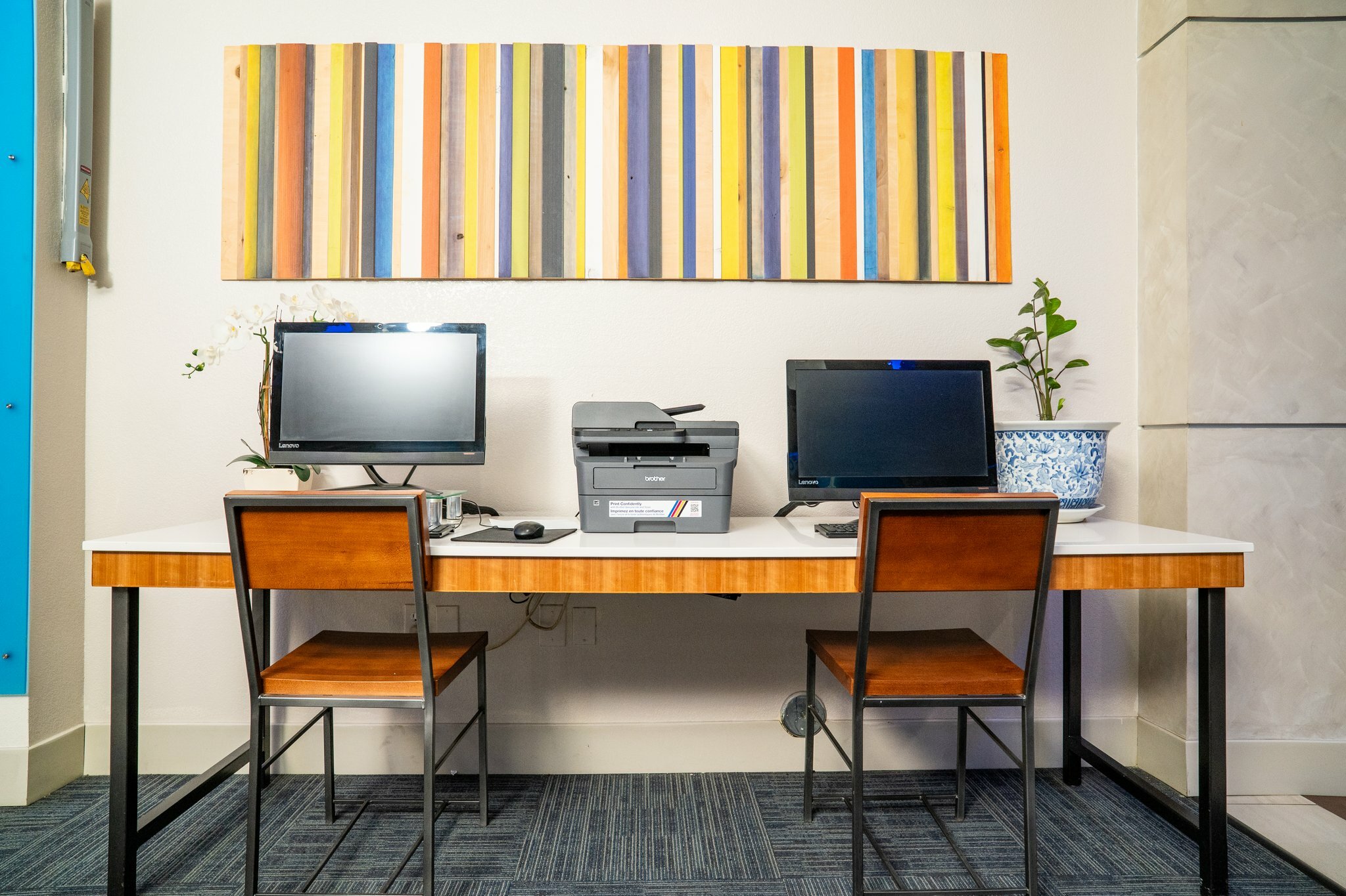 Фото Holiday Inn Express Hotel & Suites Hesperia, an Ihg Hotel