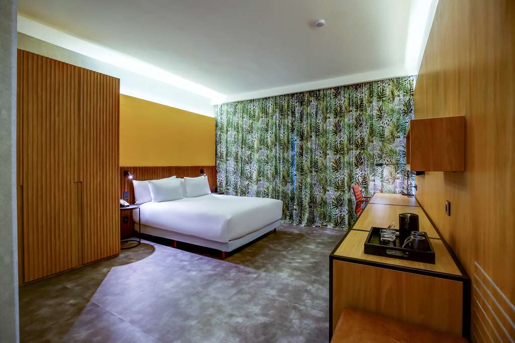 Фото Hilton Garden Inn Rebouças