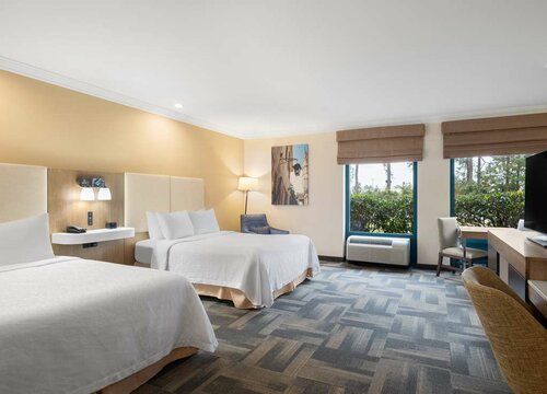 Гостиница Hampton Inn Charleston-North в Норт-Чарлстоне