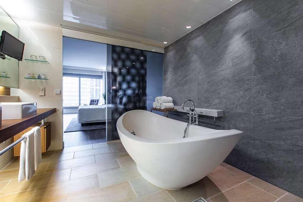 Фото Radisson Blu Hotel, Frankfurt