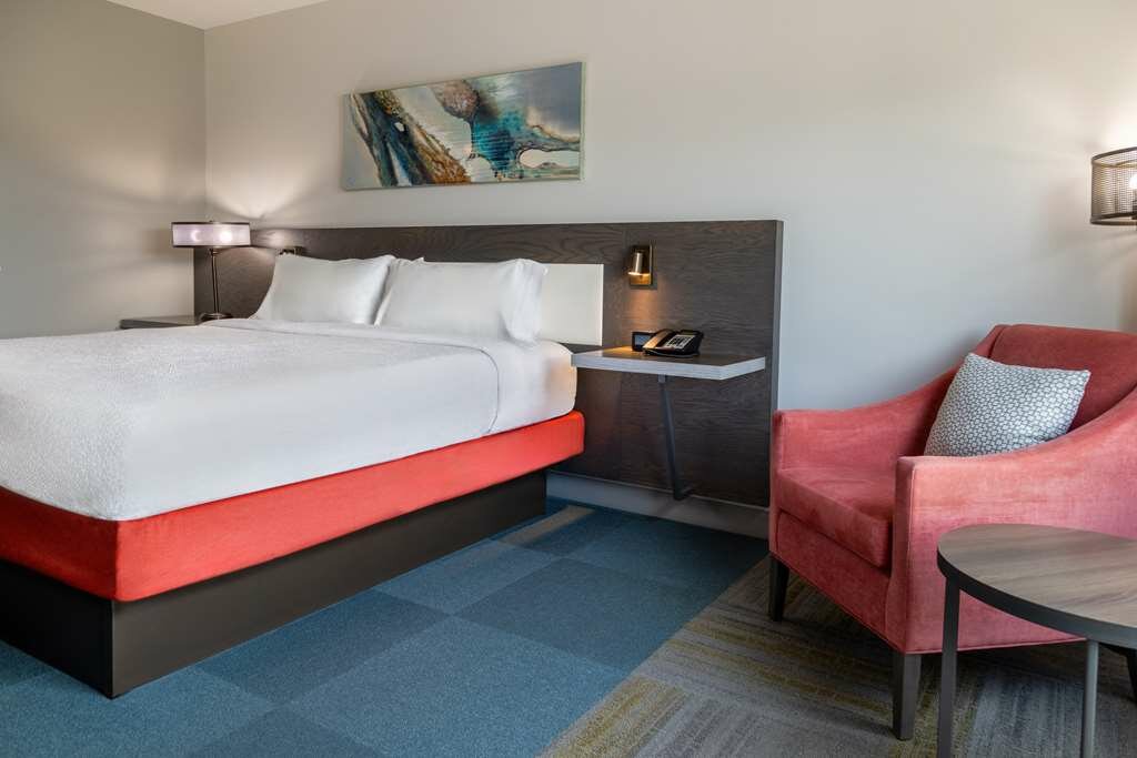 Фото Hilton Garden Inn Fredericton