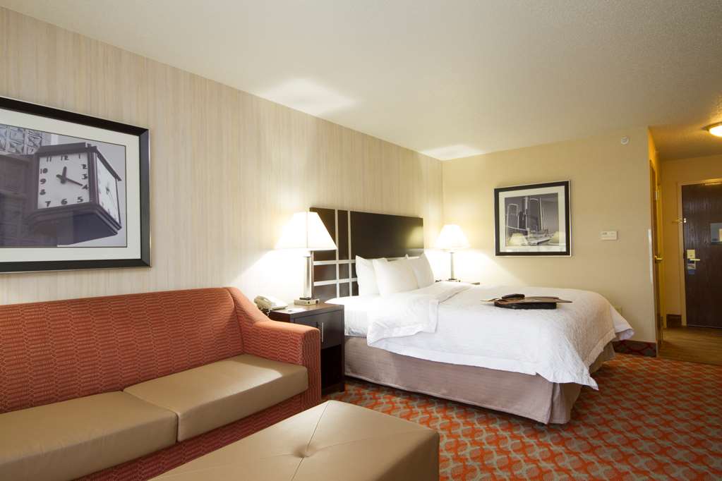 Фото Hampton Inn Marshall