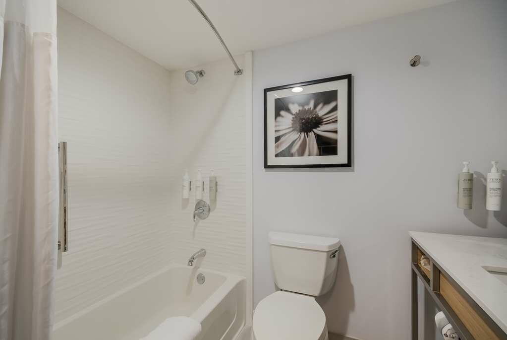 Фото Hilton Garden Inn Oklahoma City Midtown