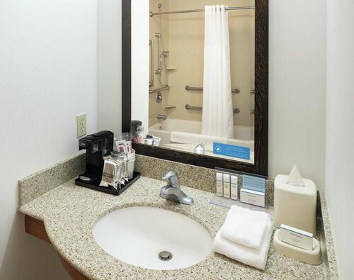 Гостиница Hampton Inn & Suites Clovis-Airport North в Кловисе