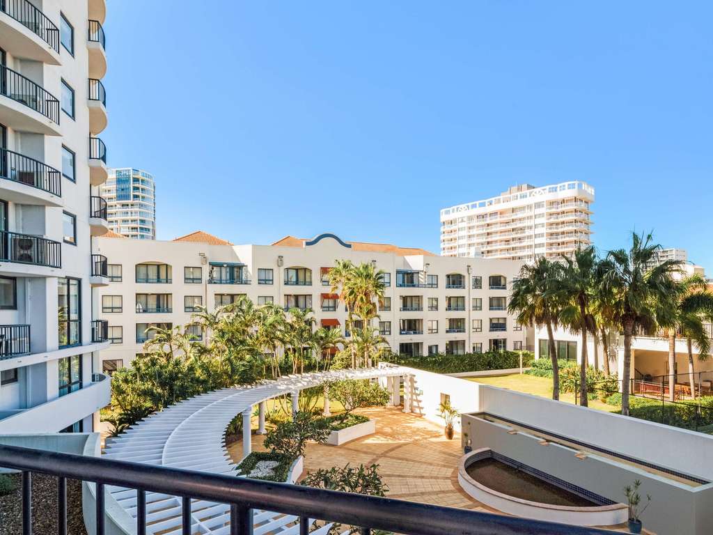 Фото Mantra Coolangatta Beach