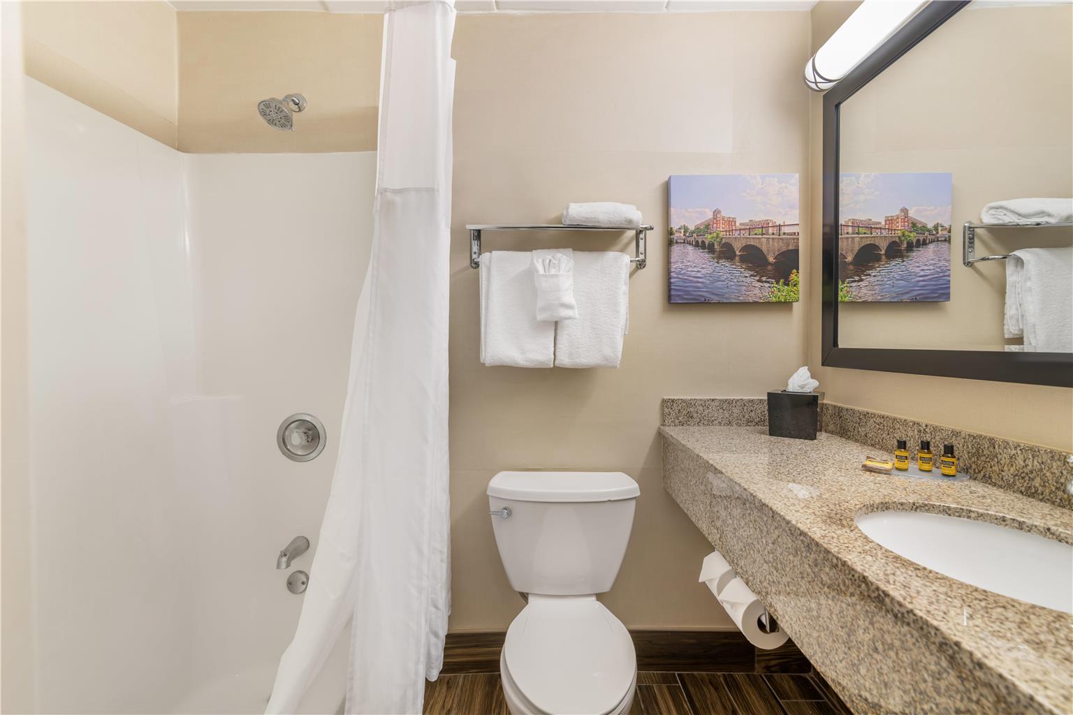 Фото Best Western Plus Waltham Boston