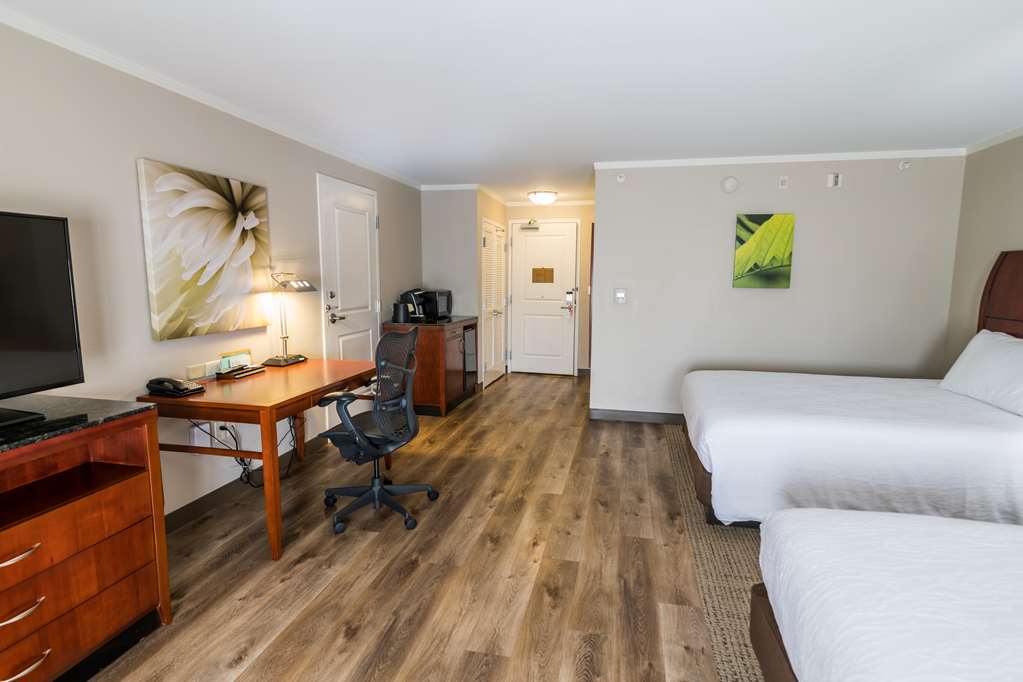Фото Hilton Garden Inn Bowling Green