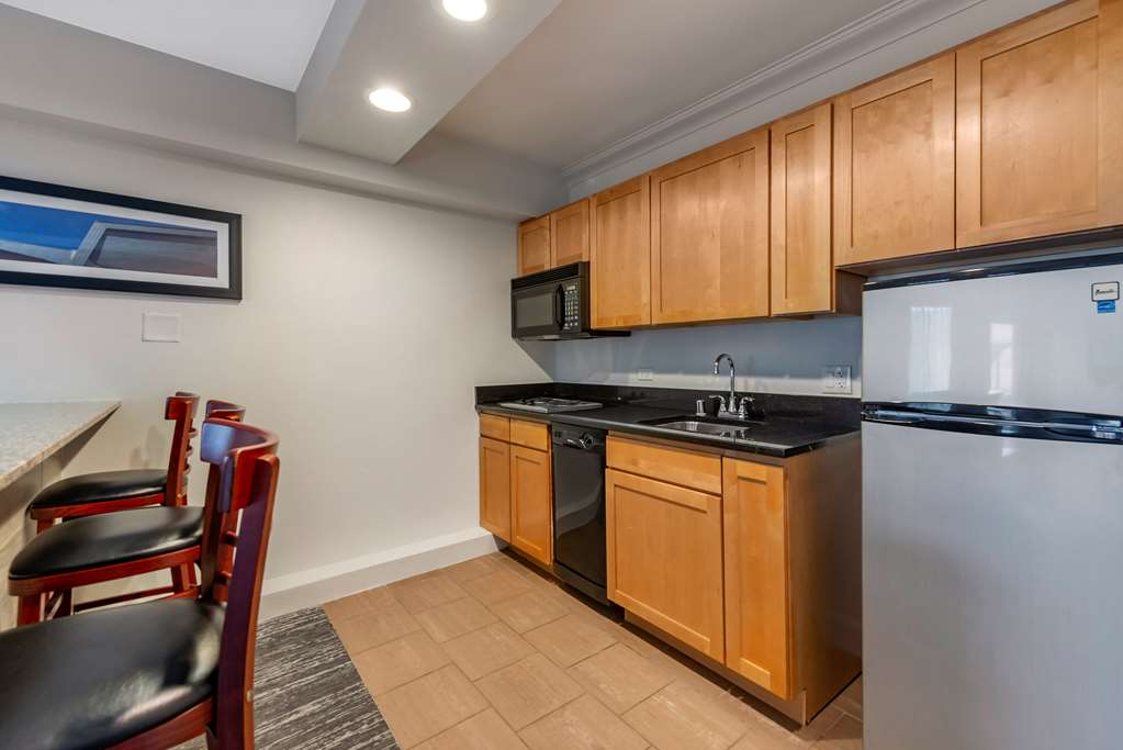 Фото Best Western Premier Denver East