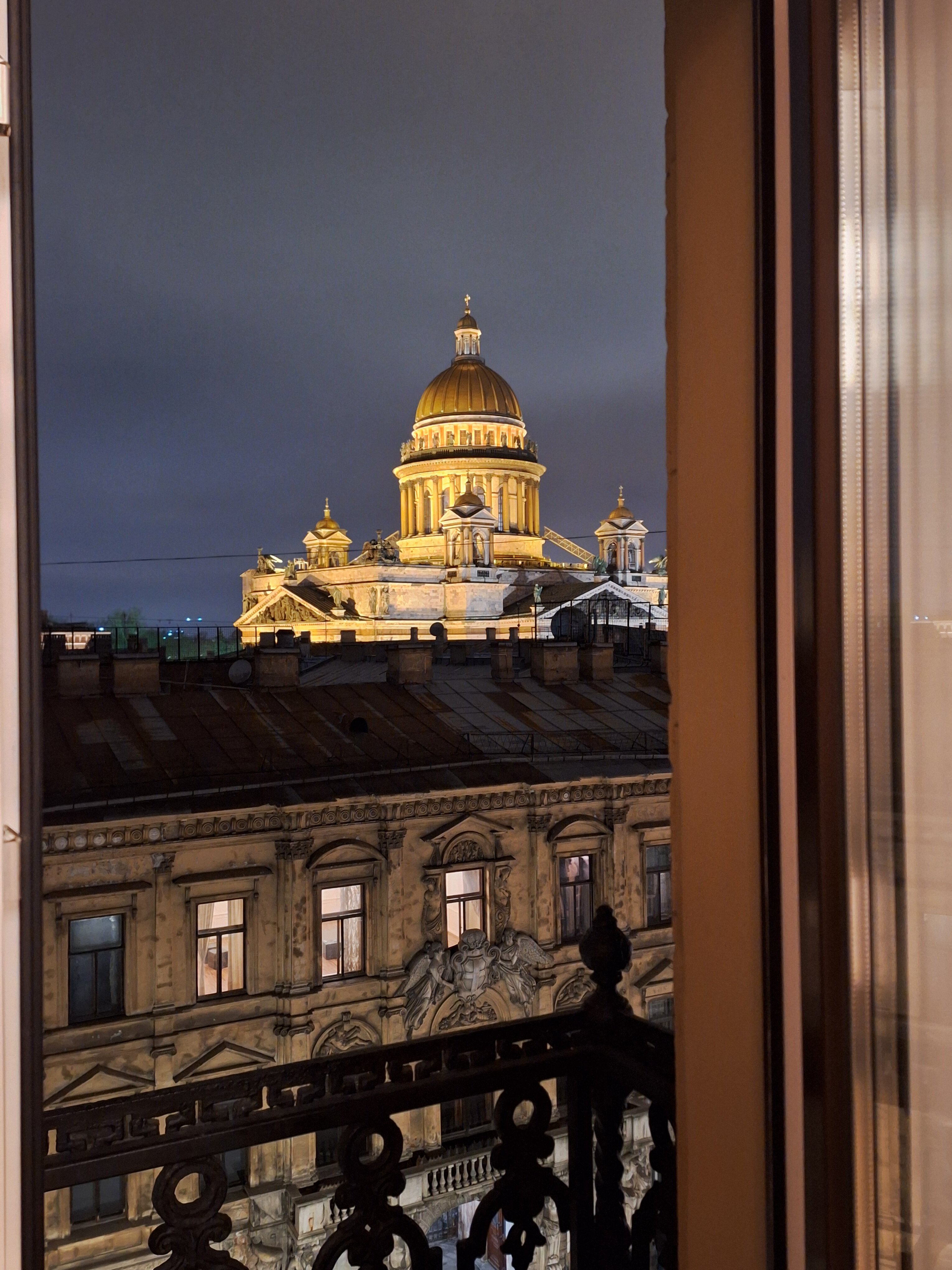 Фото Форевер Янг Румс