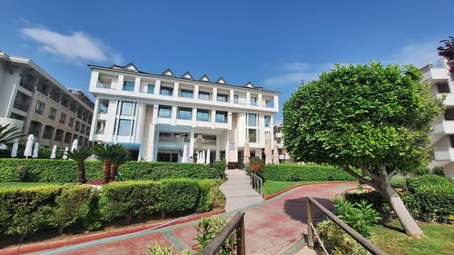 Golden Lotus Hotel