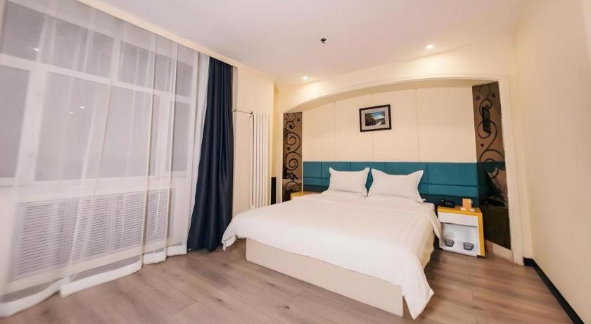 Фото 7 Days Inn Harbin Railway Station Zhanqian Square Branch