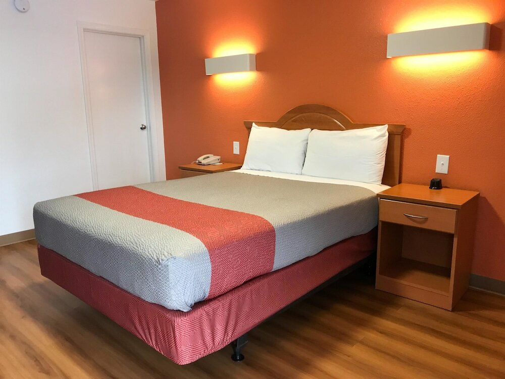 Фото Motel 6 Concord Ca