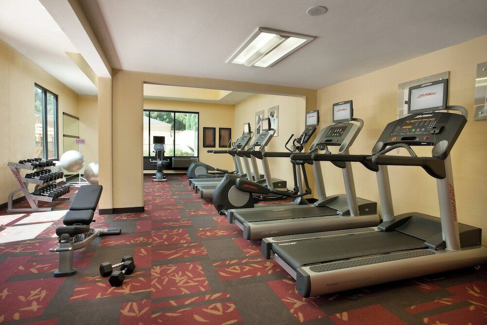 Фото Courtyard by Marriott Sacramento Airport Natomas
