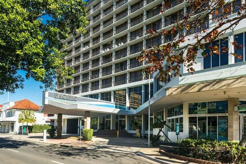 Внешний вид отеля Pacific Hotel Cairns в Кэрнсе, фото 4