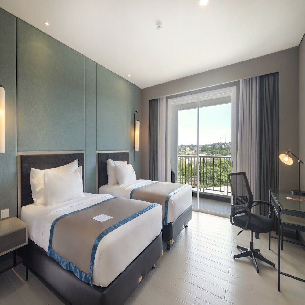 Фото Blue Sky Hotel