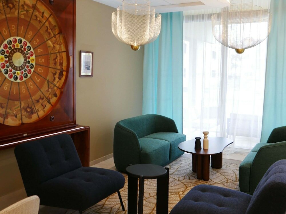 Фото Mercure Vichy Hotel